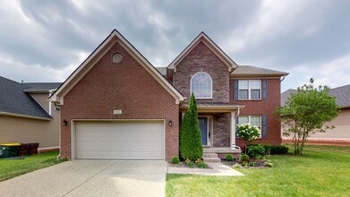 Building Photo - 802 Urton Woods Way