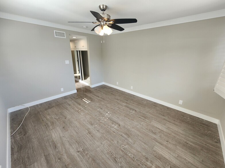 Building Photo - 17200 Willard St