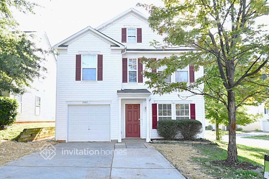 Primary Photo - 7402 Lady Liberty Ln