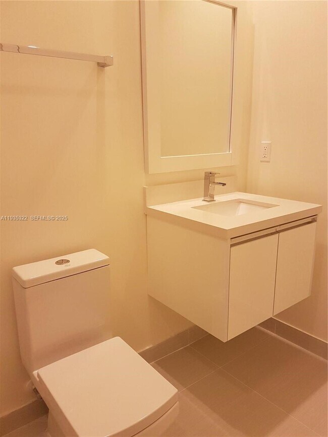 Building Photo - 10245 NW 63rd Terrace