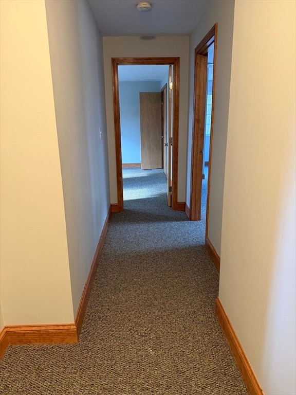 Building Photo - 5 Breakneck Hill Rd