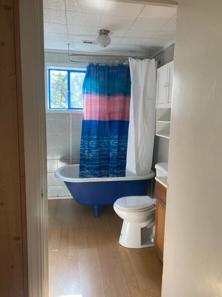 Building Photo - 106 Addison Ct