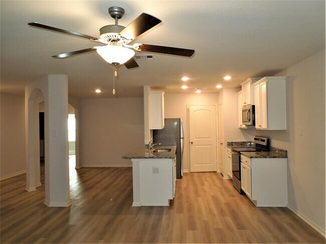 Building Photo - 10506 Copper Ridge Dr