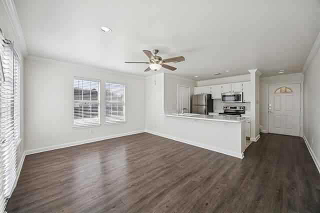 Building Photo - 4125 Holland Ave