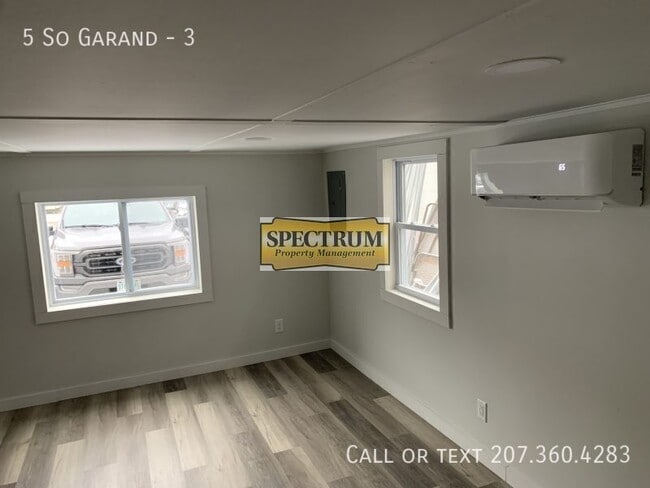 Building Photo - 5 S Garand St