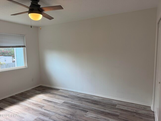 Building Photo - 2917 Ormond Ave