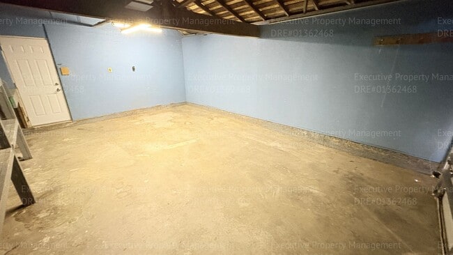 Building Photo - 4001 Wilson Rd