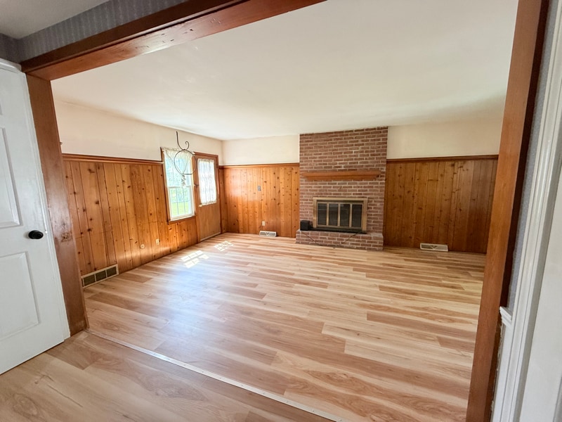 Building Photo - 251 Old Lyme Dr