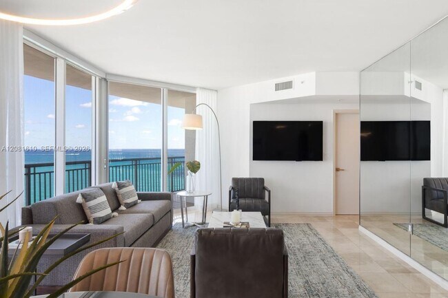 Building Photo - 17375 Collins Ave