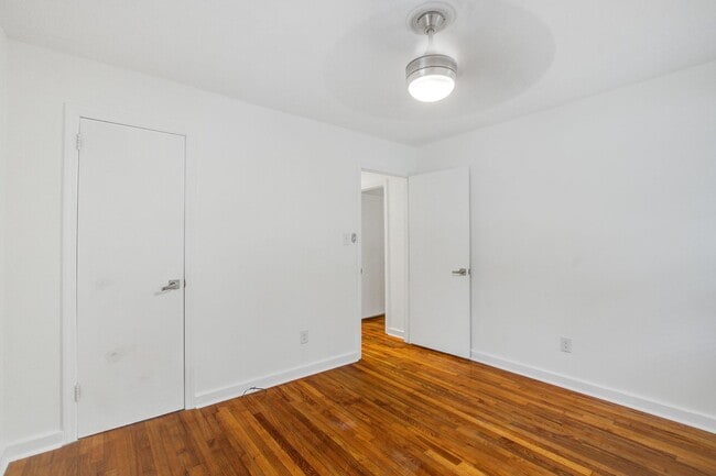 Building Photo - Welcome To West Circle Dr