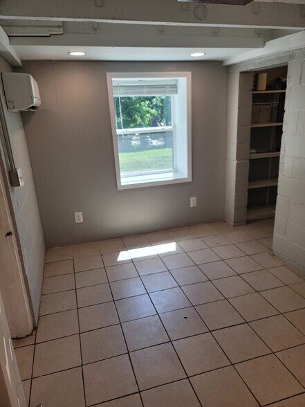 Front Bedroom (Bed 2) - 327 S Hocker Ave