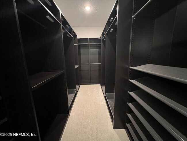 Building Photo - 202 Galleon Dr