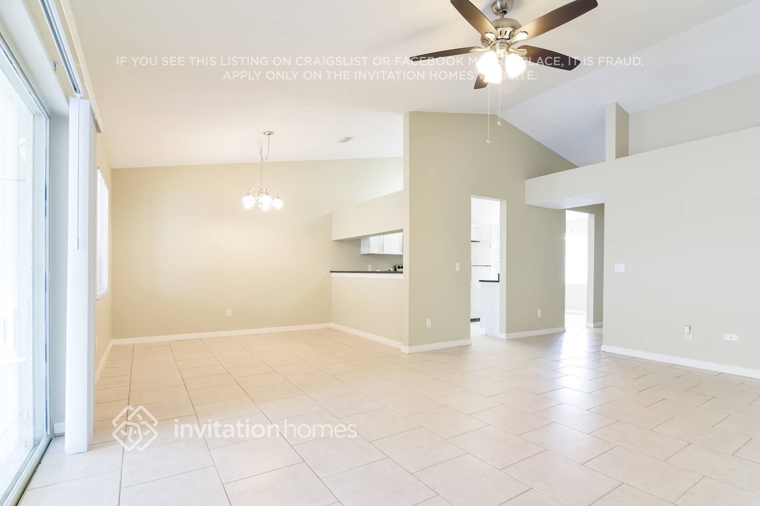 Building Photo - 1330 Coolmont Dr