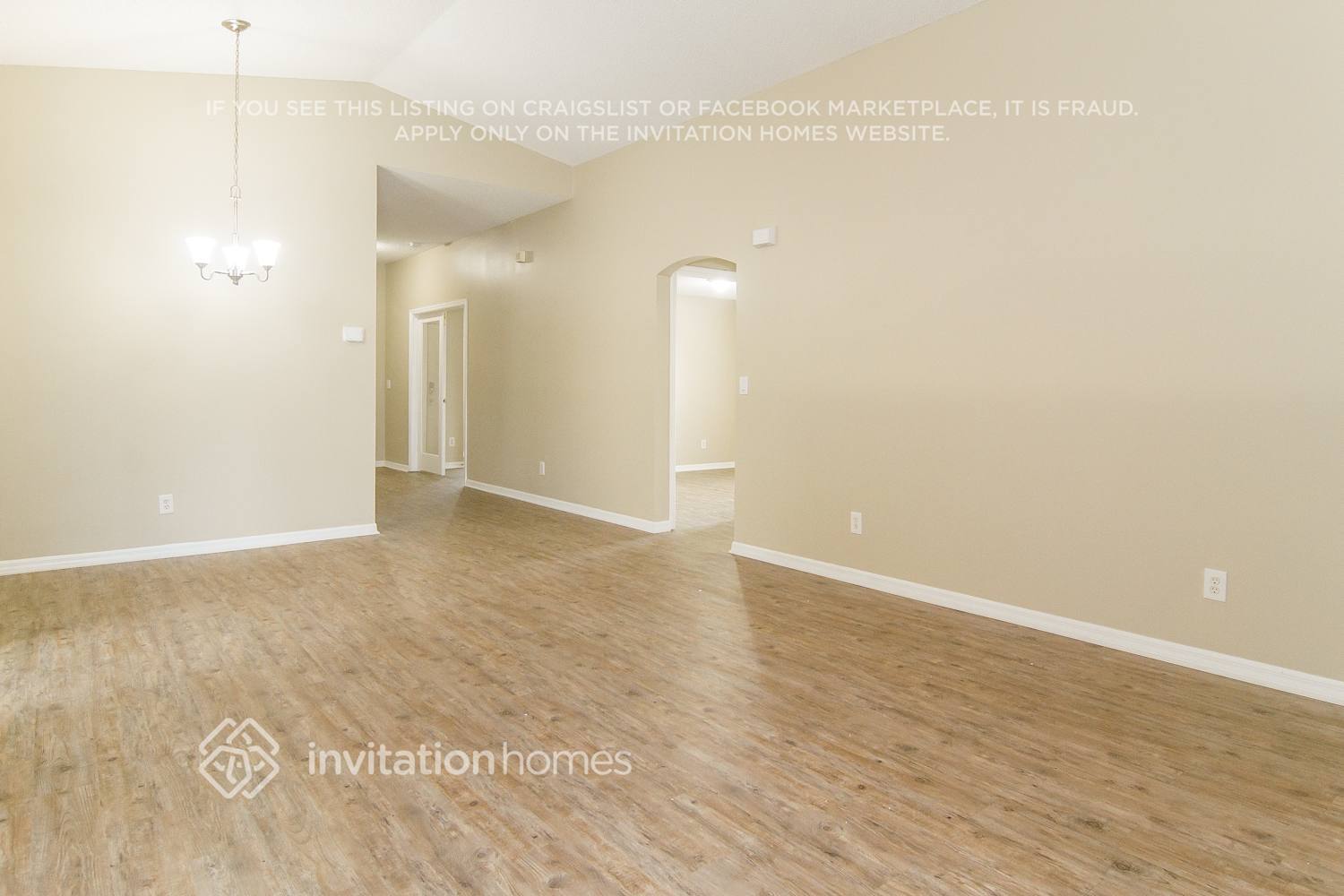 Building Photo - 2657 Deercroft Dr