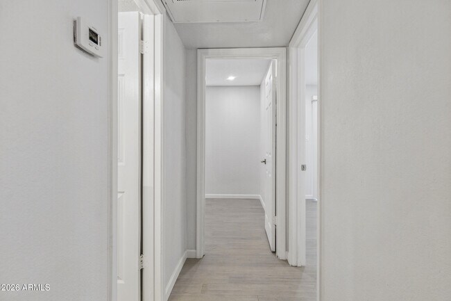 Building Photo - 45 N San Jose