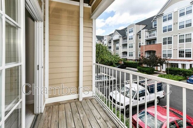 Building Photo - 2710 Bellforest Ct