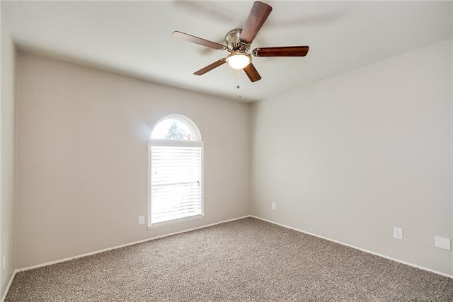 Building Photo - 1505 Hayfield Dr