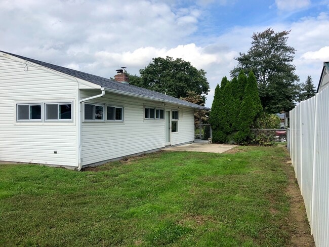 Building Photo - Coming Soon! Four Bedroom Beauty in Levitt...