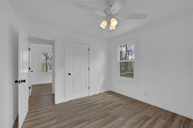 Building Photo - 2030 Euclid St