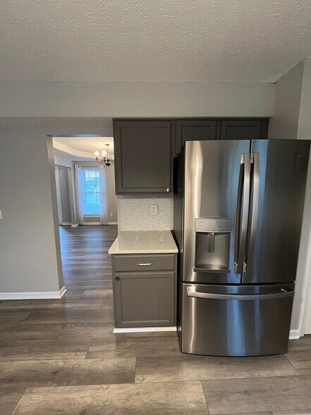 Building Photo - 208 Caswell Dr