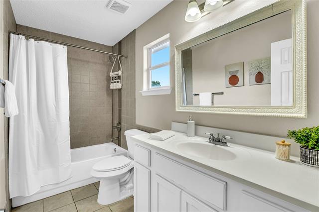 Building Photo - 600 Ashcrest Ct