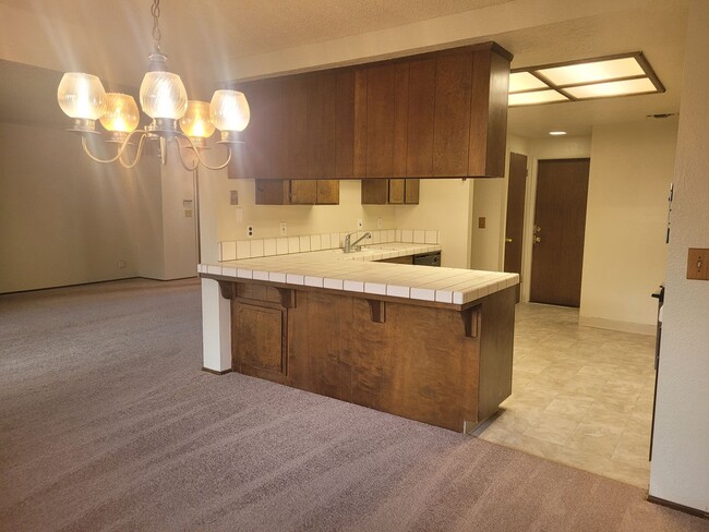 Building Photo - 1189 Greenhill Drive, Roseville