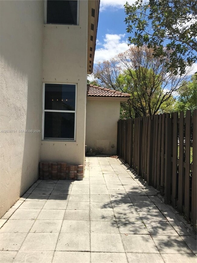 Building Photo - 6674 NW 107th Pl