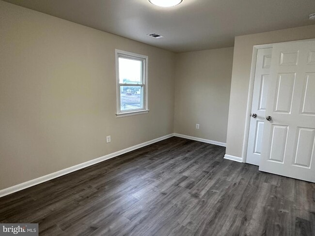 Building Photo - 1437 Liberty Rd