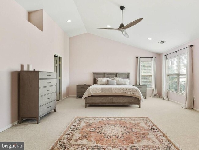 Building Photo - 14301 Autumn Crest Rd