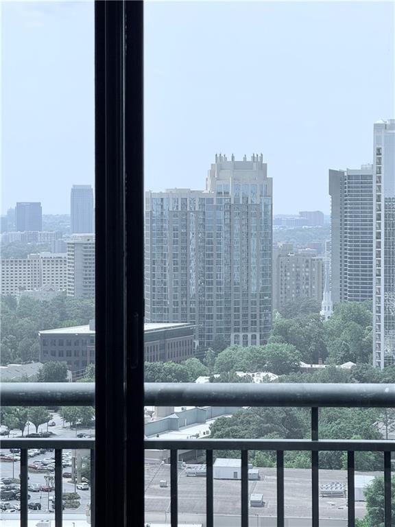 Building Photo - 3040 Peachtree Rd NW