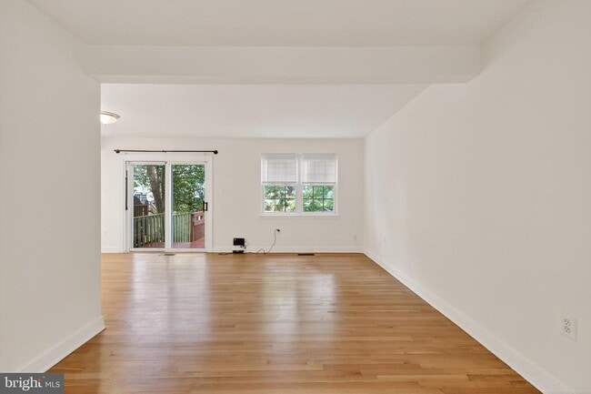 Building Photo - 2786 Sikes Ct