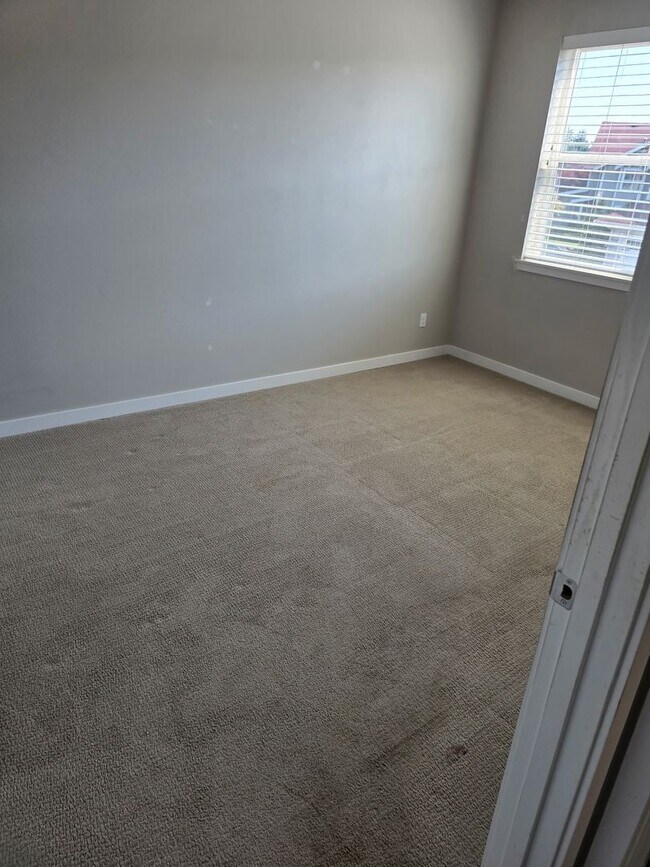 Building Photo - 1 Bedroom Condo located in Lynden Washington
