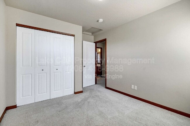 Building Photo - 3768 E Bogie Dr
