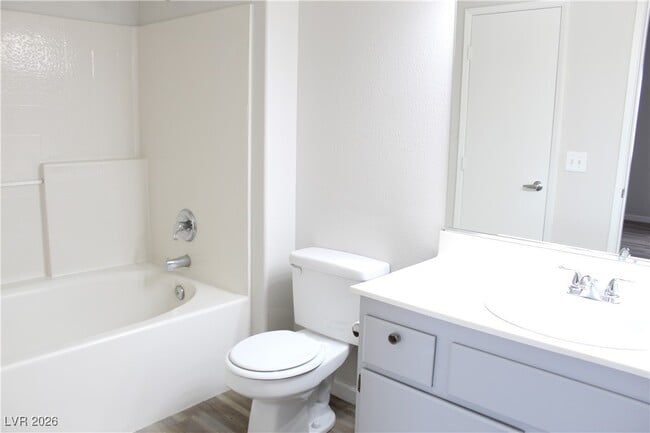 Building Photo - 1881 W Alexander Rd