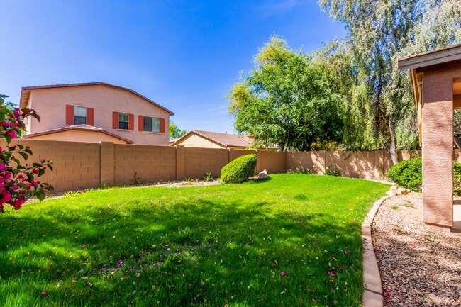 Building Photo - Bright, Roomy, and Ready for You in Morris...