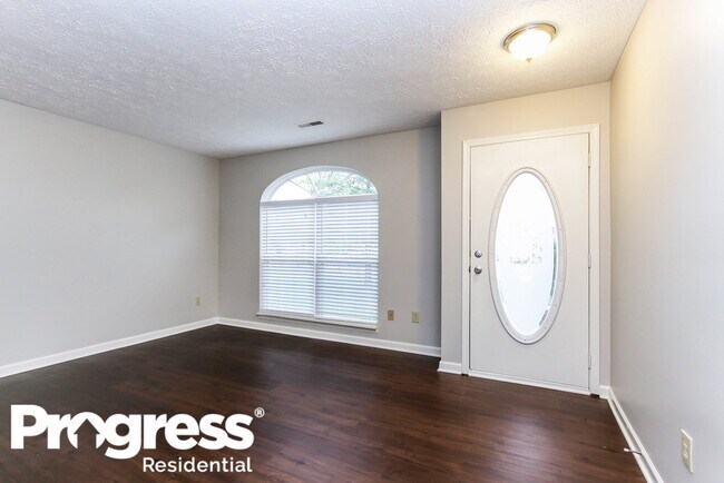 Building Photo - 6829 Silver Grove Ct