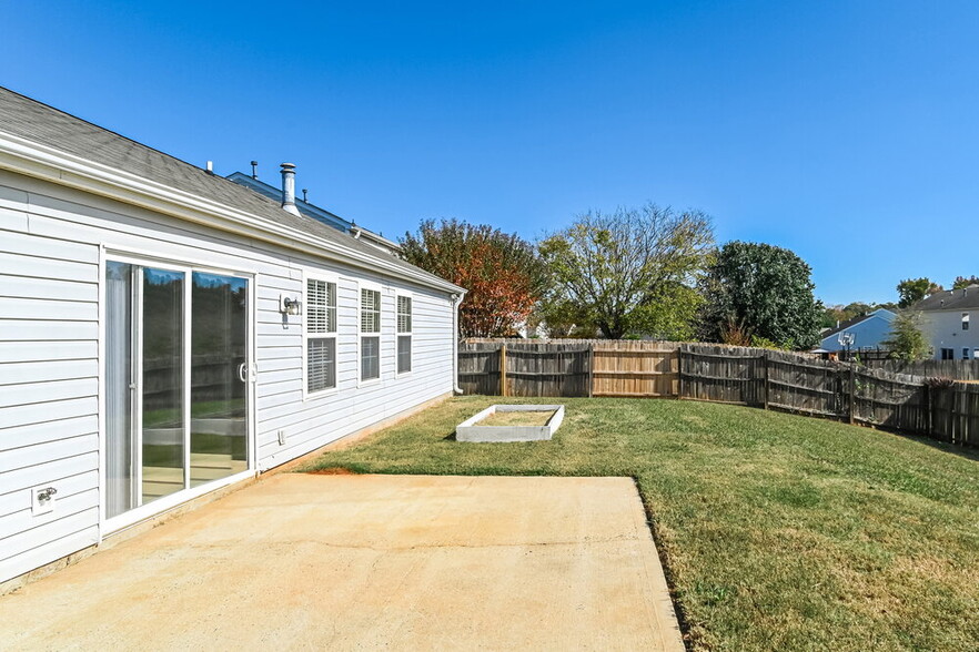 Building Photo - 12112 Chantress Ln