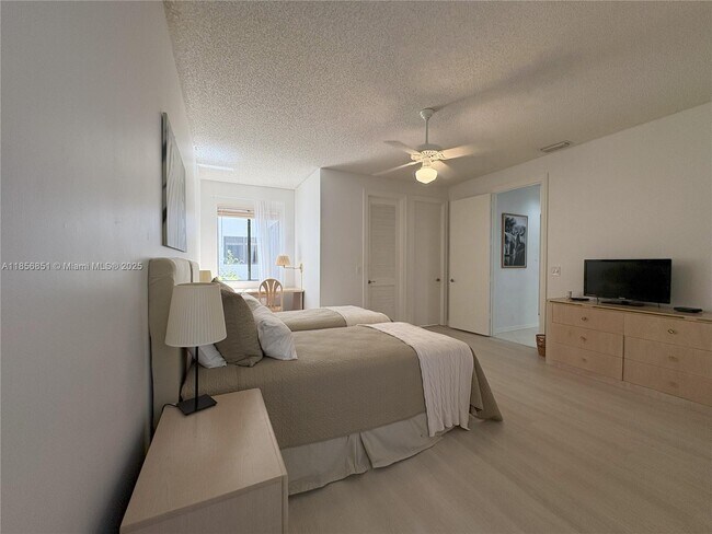 Building Photo - 2538 Windsor Way Ct