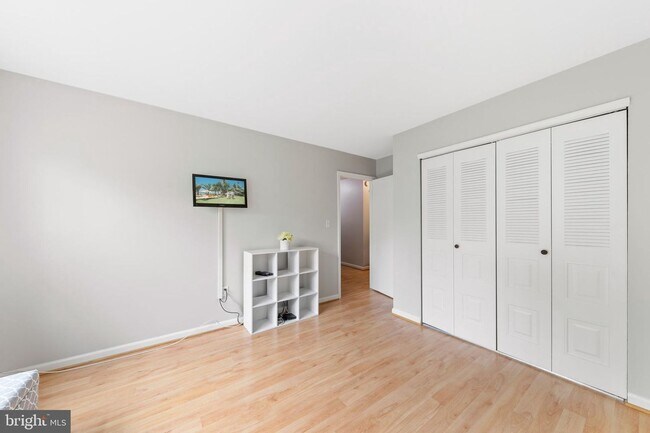 Building Photo - 41 Quince Ct