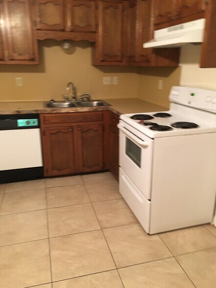 Building Photo - 5920 Ingram Dr