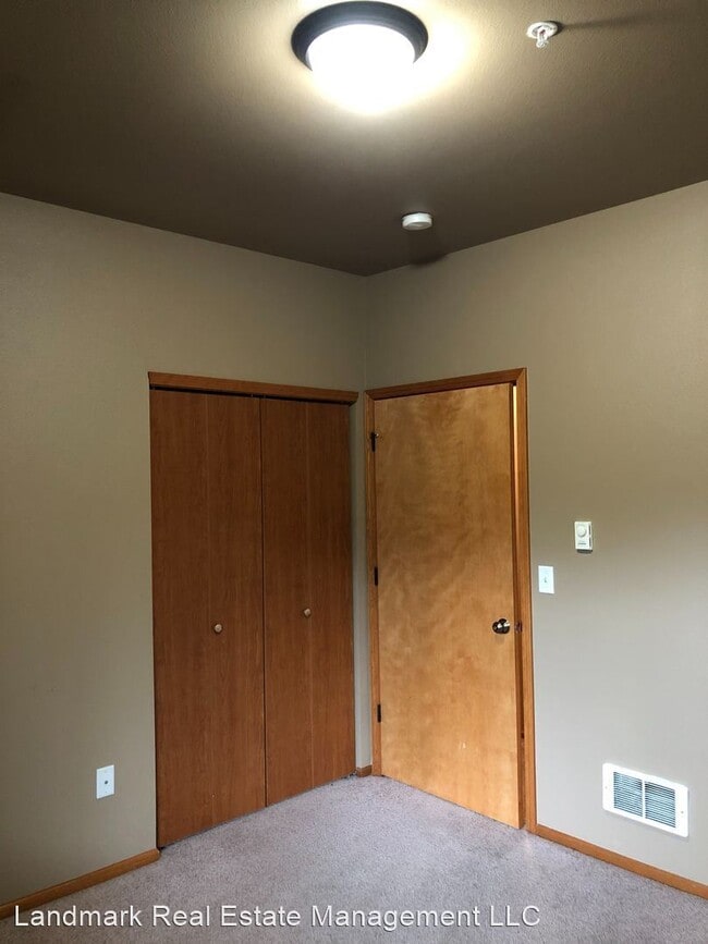 Building Photo - 1026 22nd St