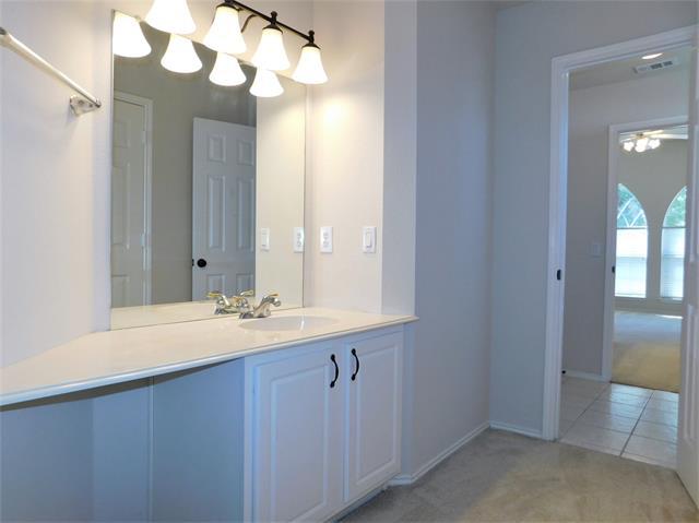 Building Photo - 6705 Alderbrook Dr