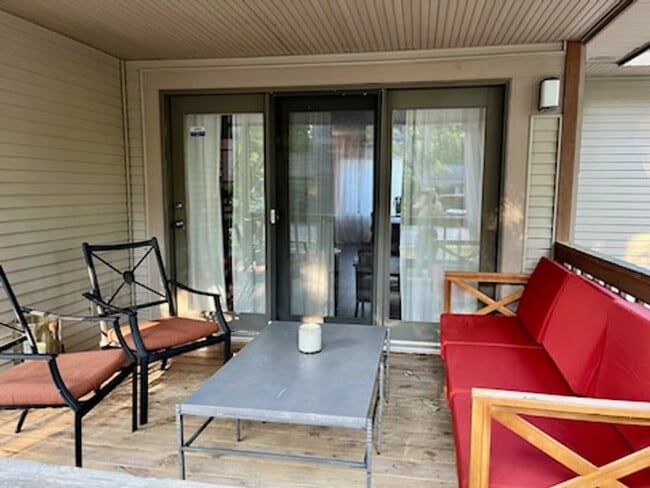 Building Photo - The Webster Street Retreat: A Fabulous Hot...