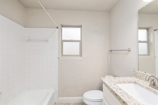 Building Photo - 6728 Fair Meadows Dr