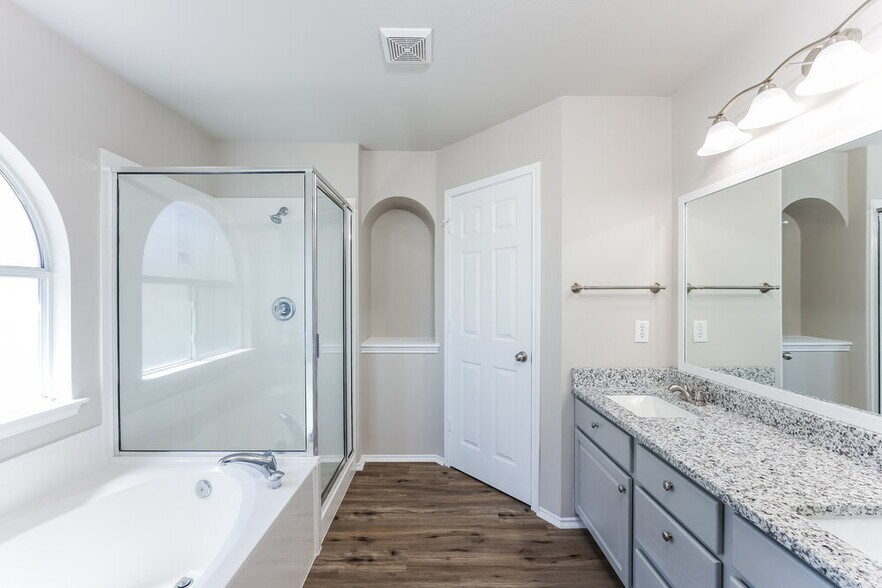 Building Photo - 12518 Millset Way