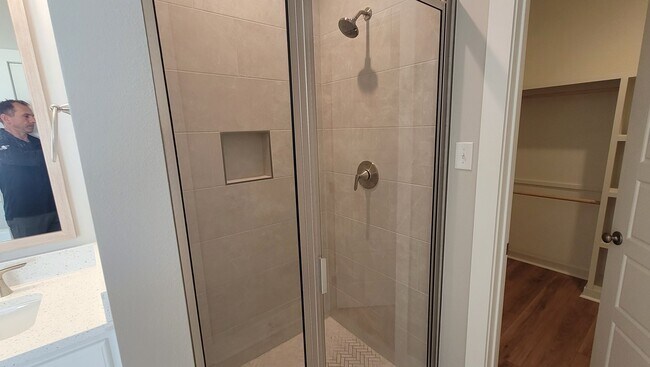 Building Photo - Brand New home in Woodstock Park!