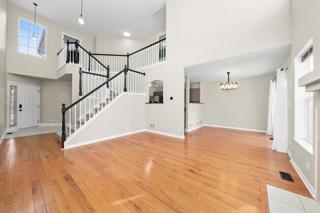 Building Photo - 898 McKenzie Station Dr