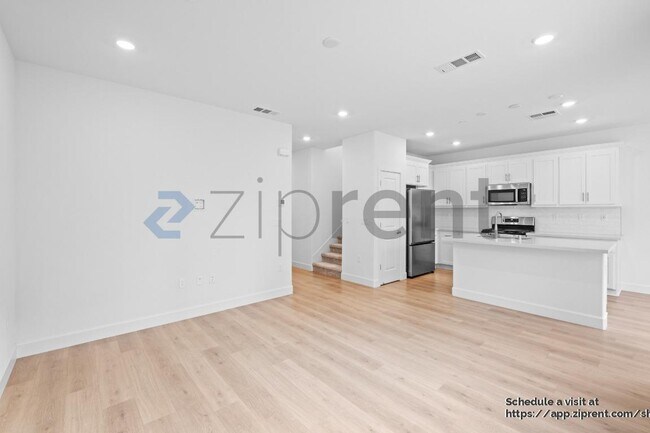 Building Photo - 208 Wellspring Ln