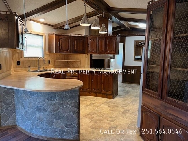 Building Photo - 1701 Bear Fork Rd