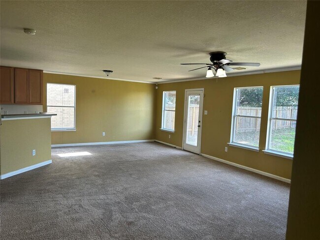 Building Photo - 8131 Tassel Field Ln